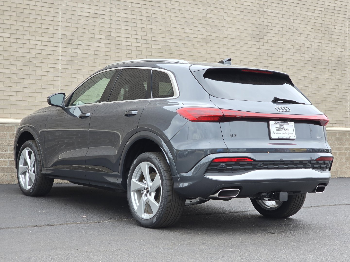 Certified 2025 Audi Q5 Premium Plus w/ Premium Plus image 24