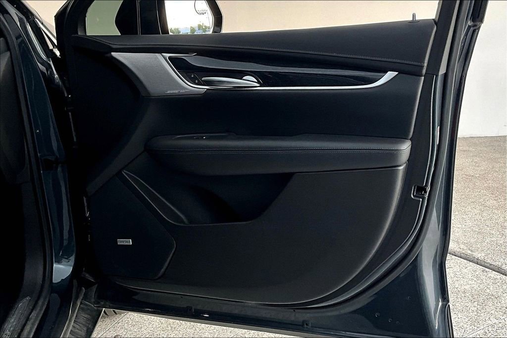 Used 2021 Cadillac XT5 Premium Luxury image 25