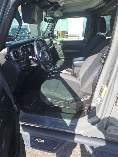 Used 2020 Jeep Wrangler Unlimited Sport image 12