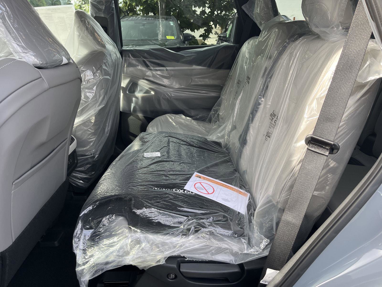 New 2026 INFINITI QX60 Luxe w/ Cargo Package image 12