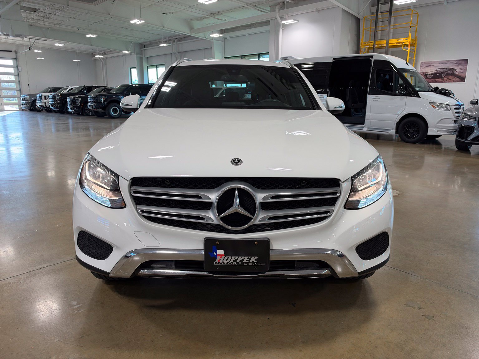 Used 2019 Mercedes-Benz GLC 300 image 2