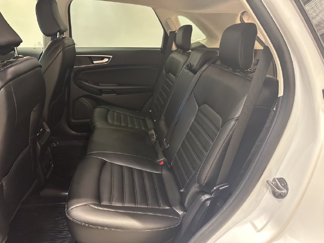 Certified 2024 Ford Edge SEL w/ Convenience Package AWD/4WD image 17