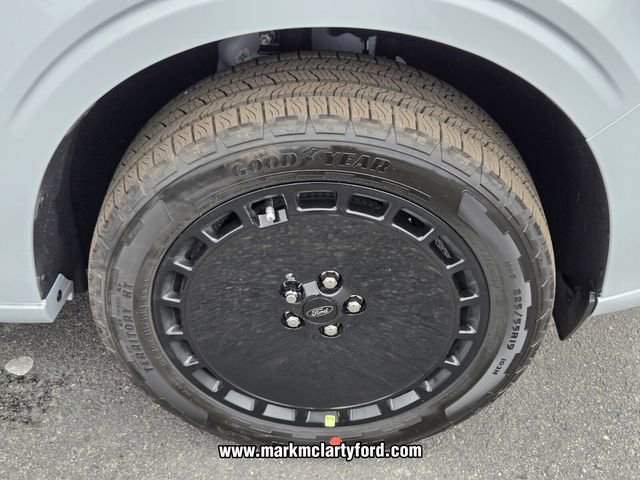 New 2026 Ford Maverick Lobo image 13