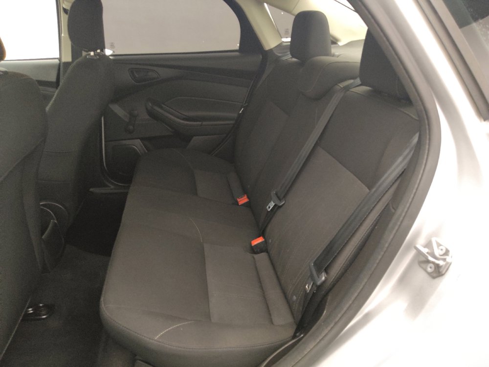 Used 2018 Ford Focus S FWD image 18