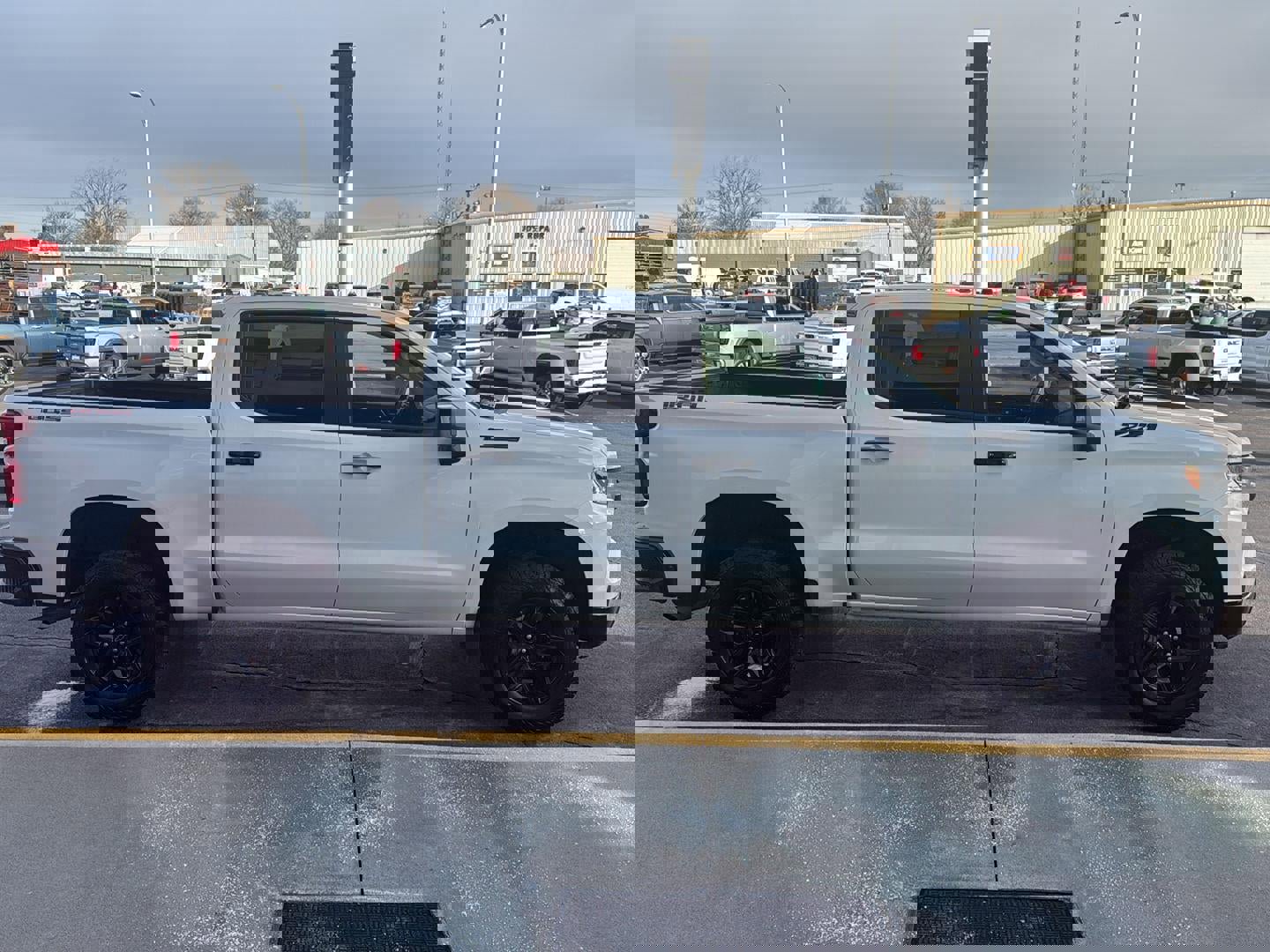 Used 2024 Chevrolet Silverado 1500 LT Trail Boss w/ Protection Package image 7