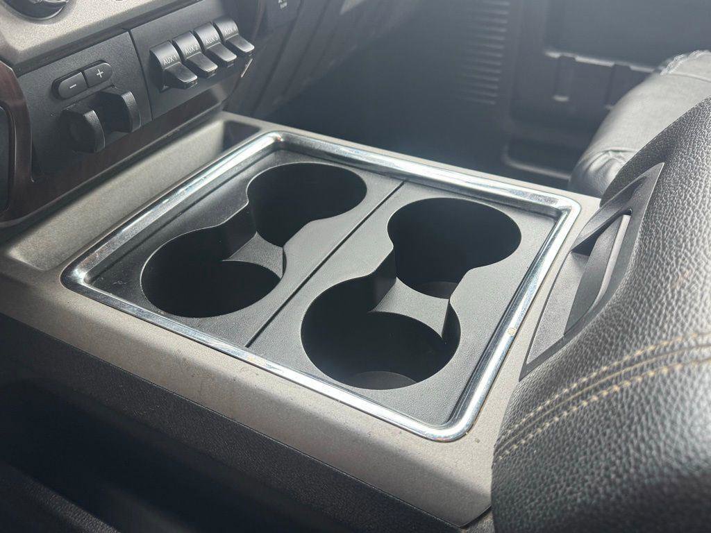 Used 2016 Ford F350 Lariat w/ Lariat Ultimate Package image 29