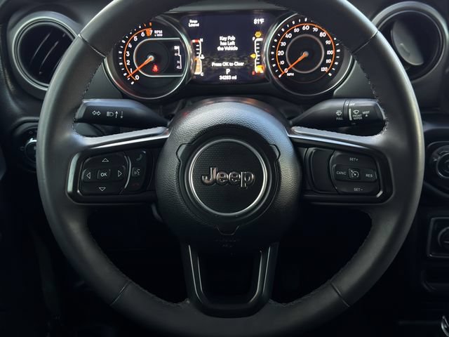 Used 2023 Jeep Gladiator Sport AWD/4WD image 12