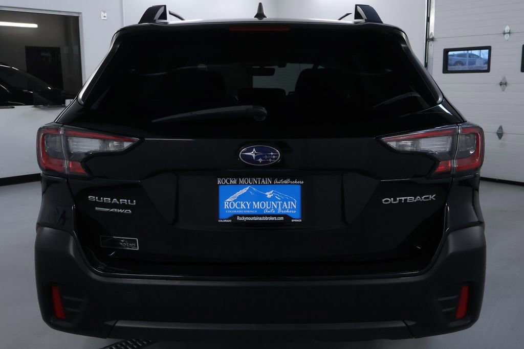 Used 2022 Subaru Outback Premium AWD/4WD image 6