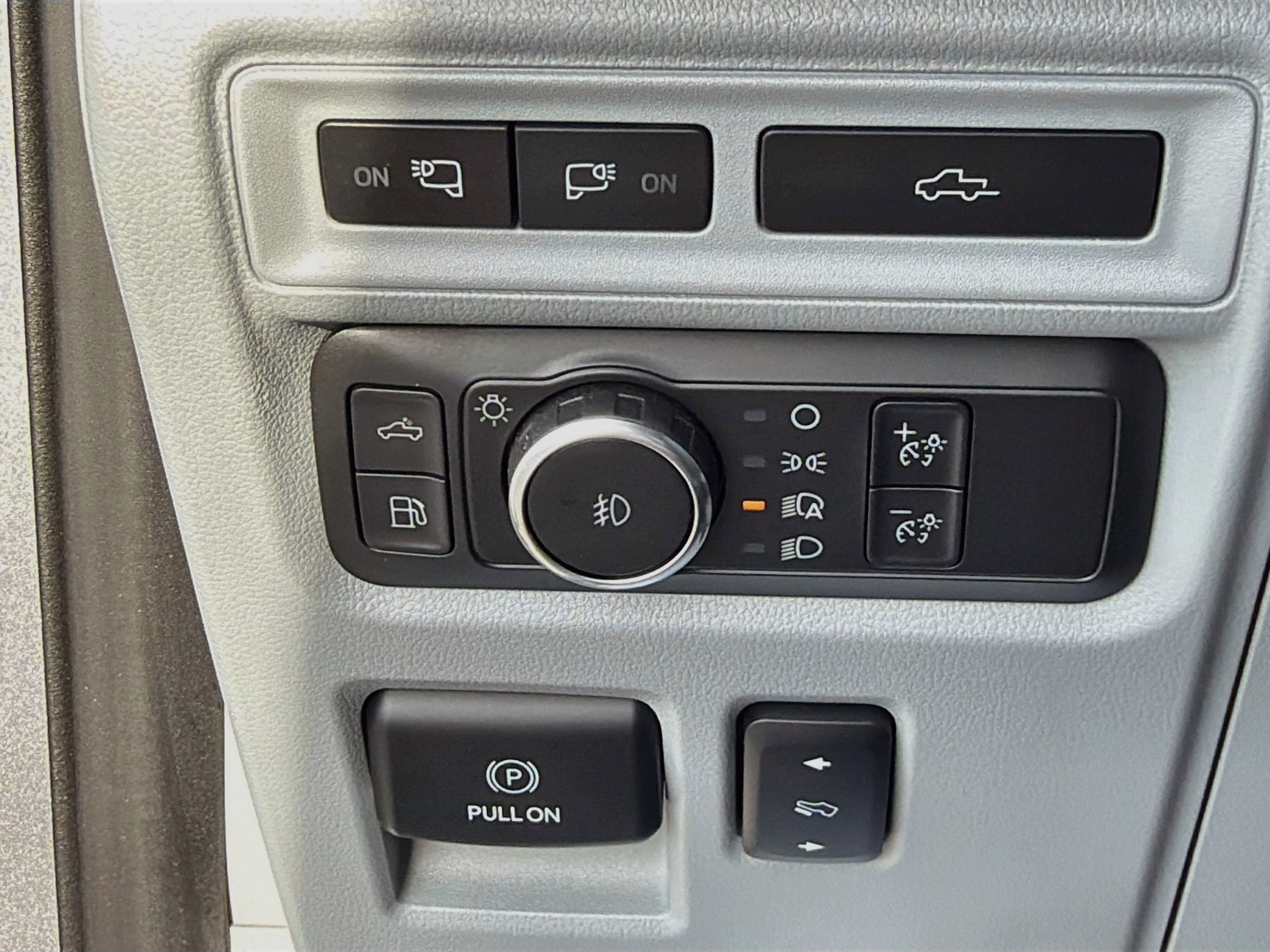 Used 2021 Ford F150 Limited AWD/4WD image 34