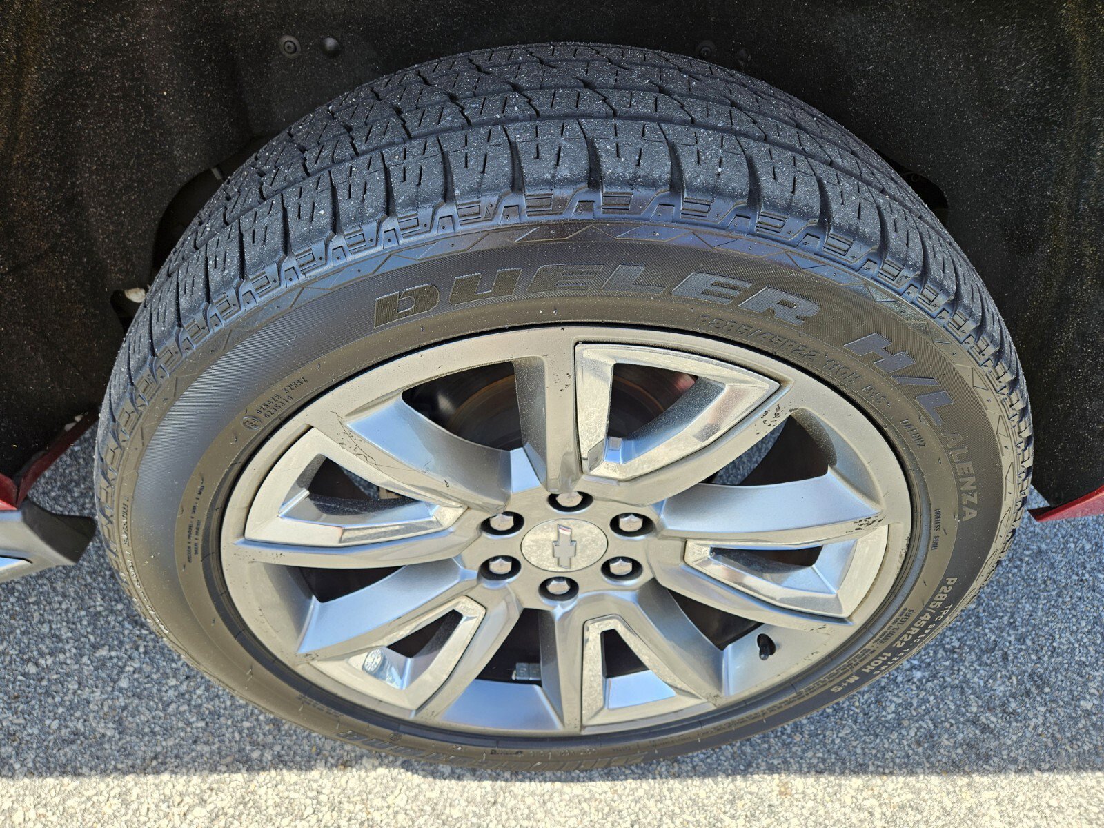 Used 2015 Chevrolet Suburban LTZ AWD/4WD image 14
