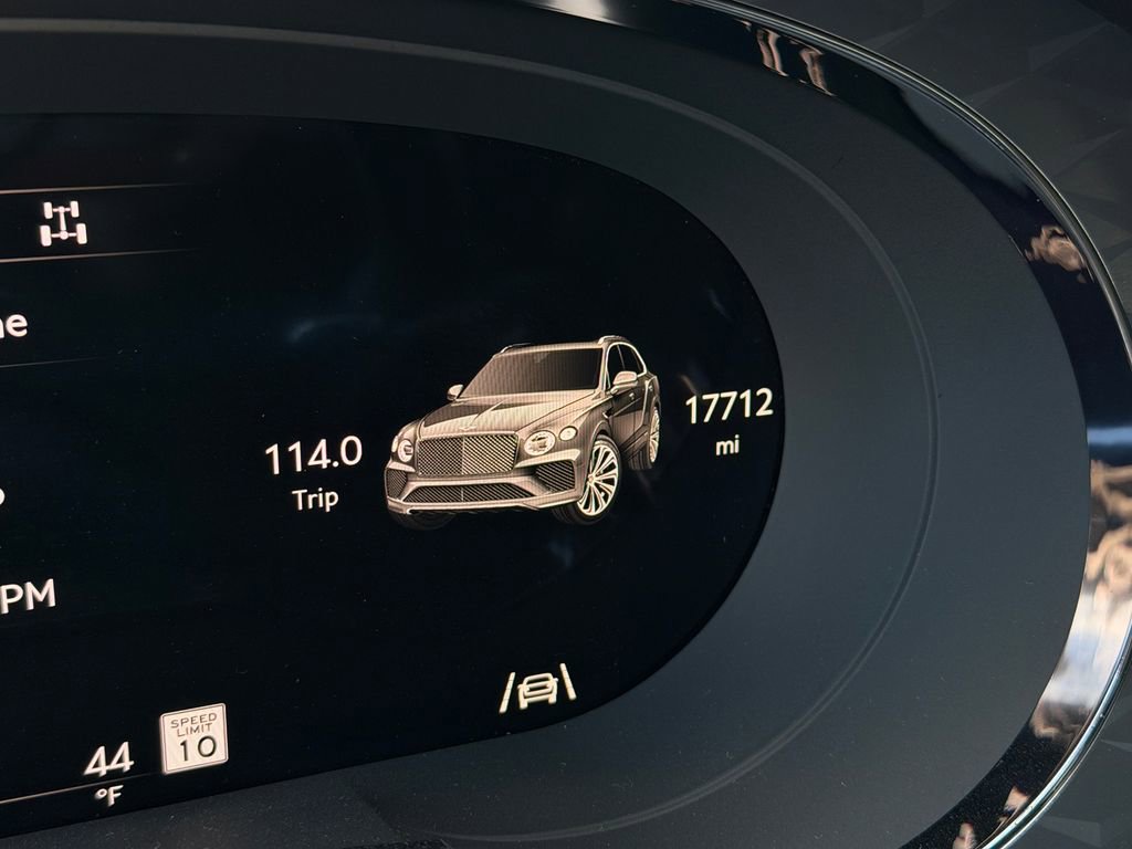 Used 2023 Bentley Bentayga Speed image 21