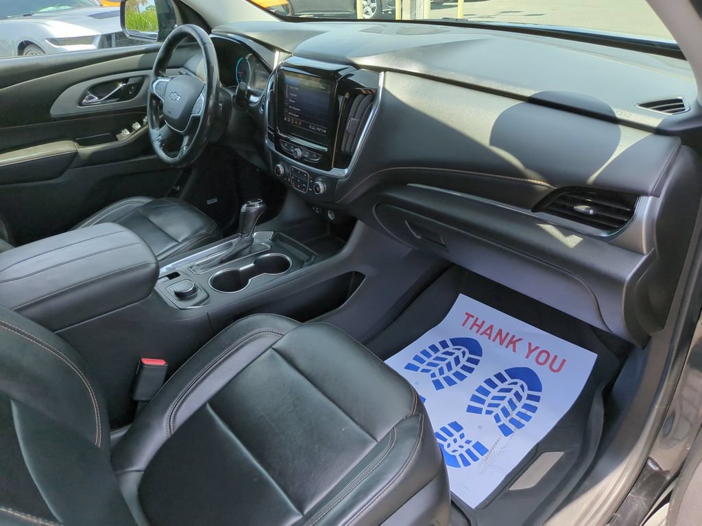 Used 2020 Chevrolet Traverse RS AWD/4WD image 15
