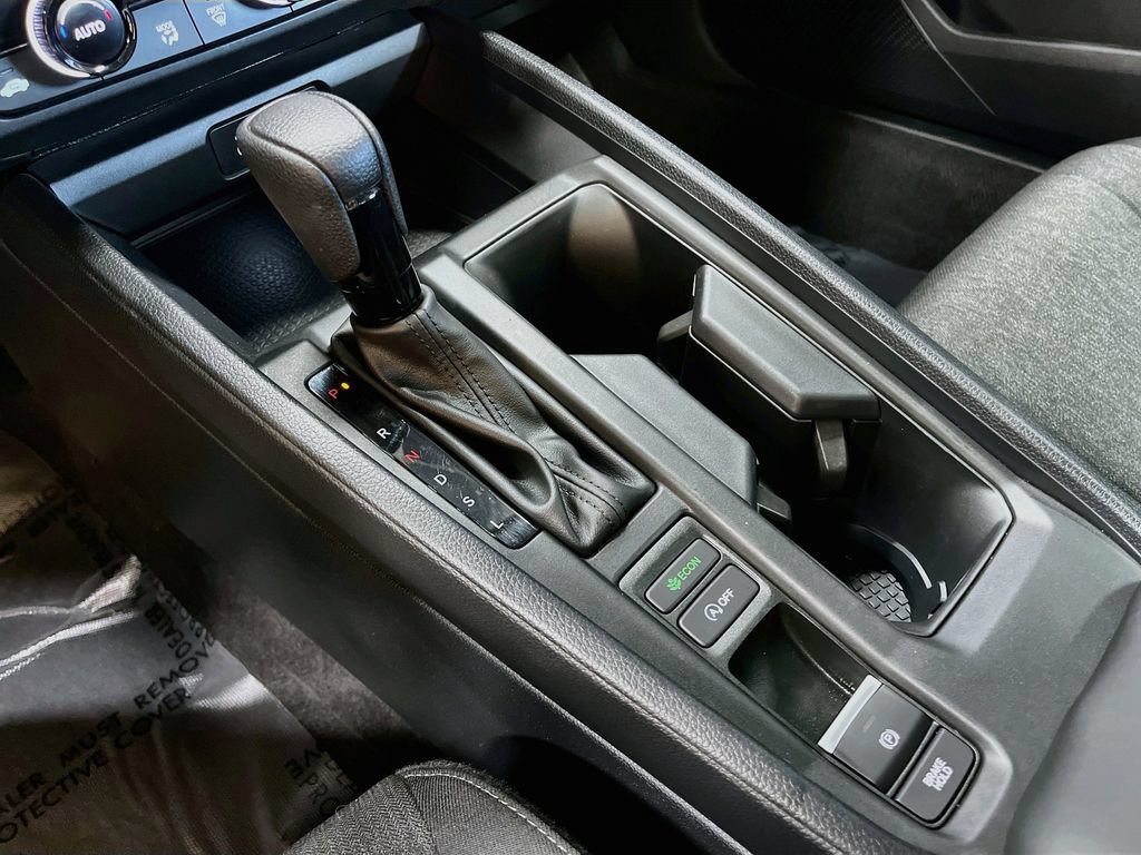 Used 2025 Honda Accord SE image 15