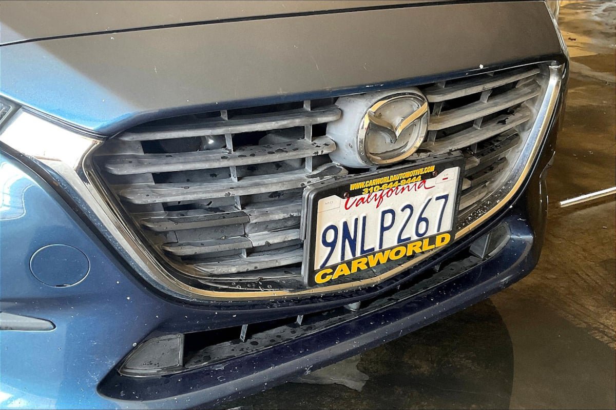 Used 2017 MAZDA MAZDA3 Sport FWD image 28