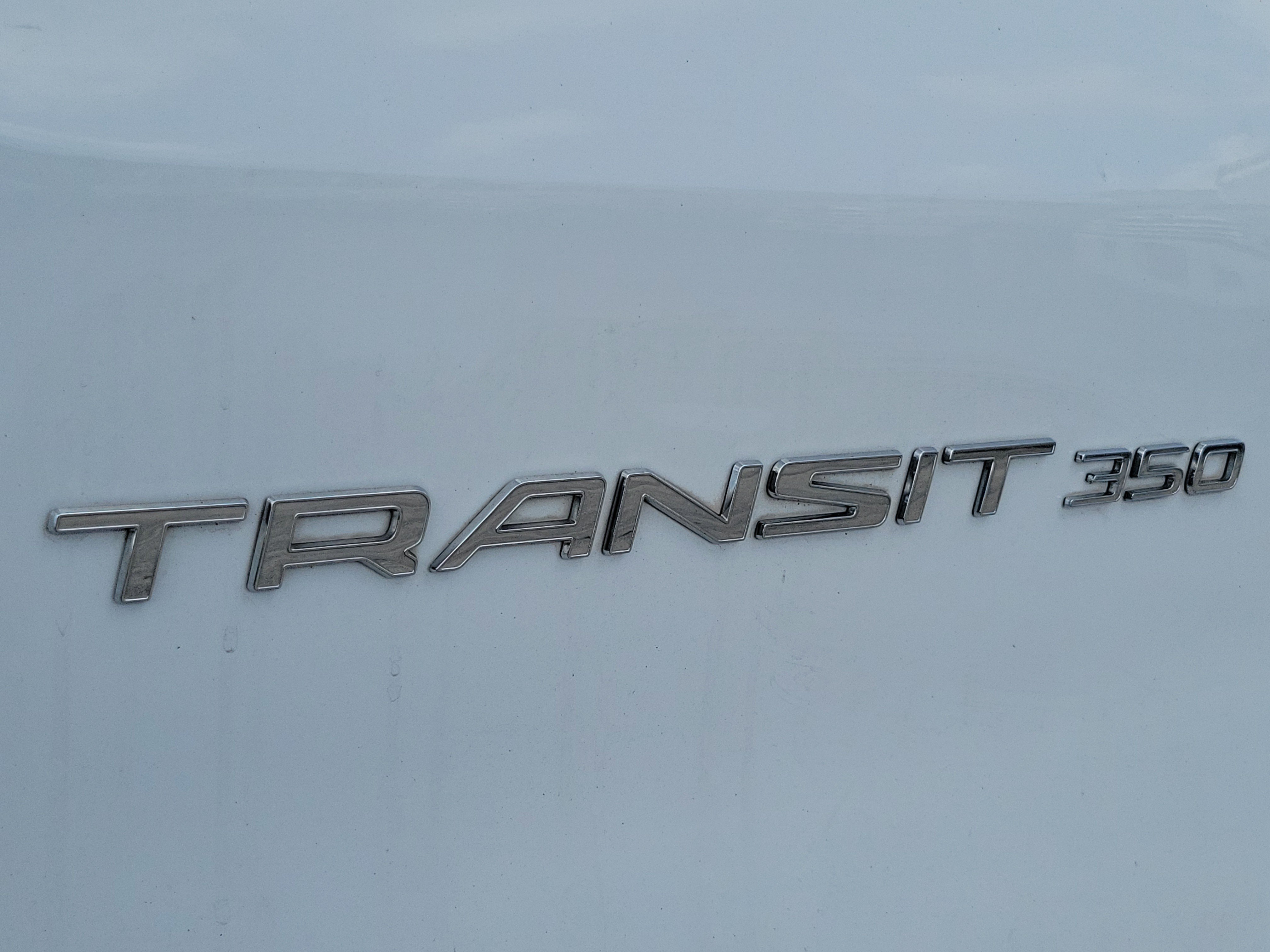 Used 2022 Ford Transit 350 XLT RWD image 11