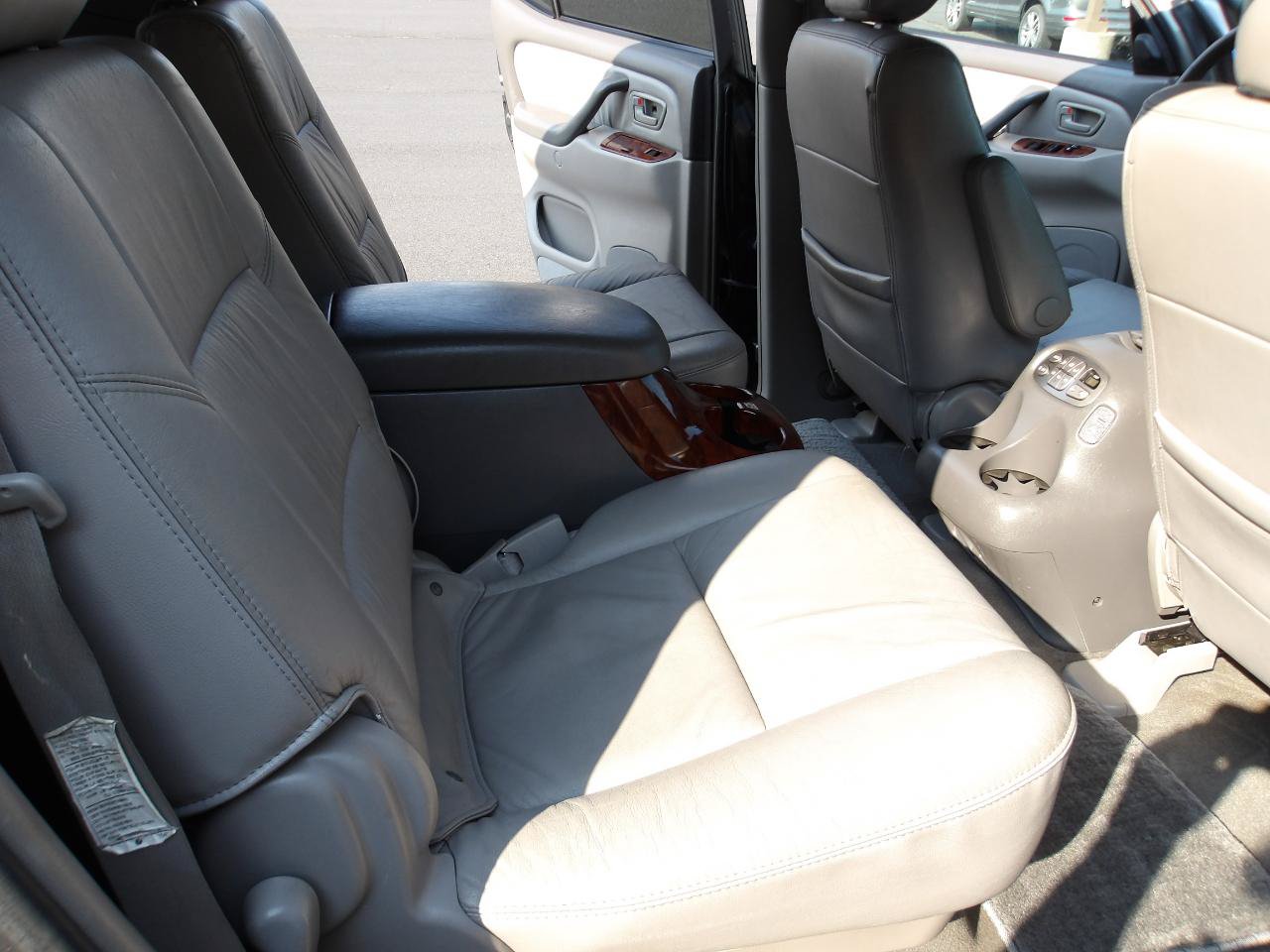 Used 2006 Toyota Sequoia Limited AWD/4WD image 14