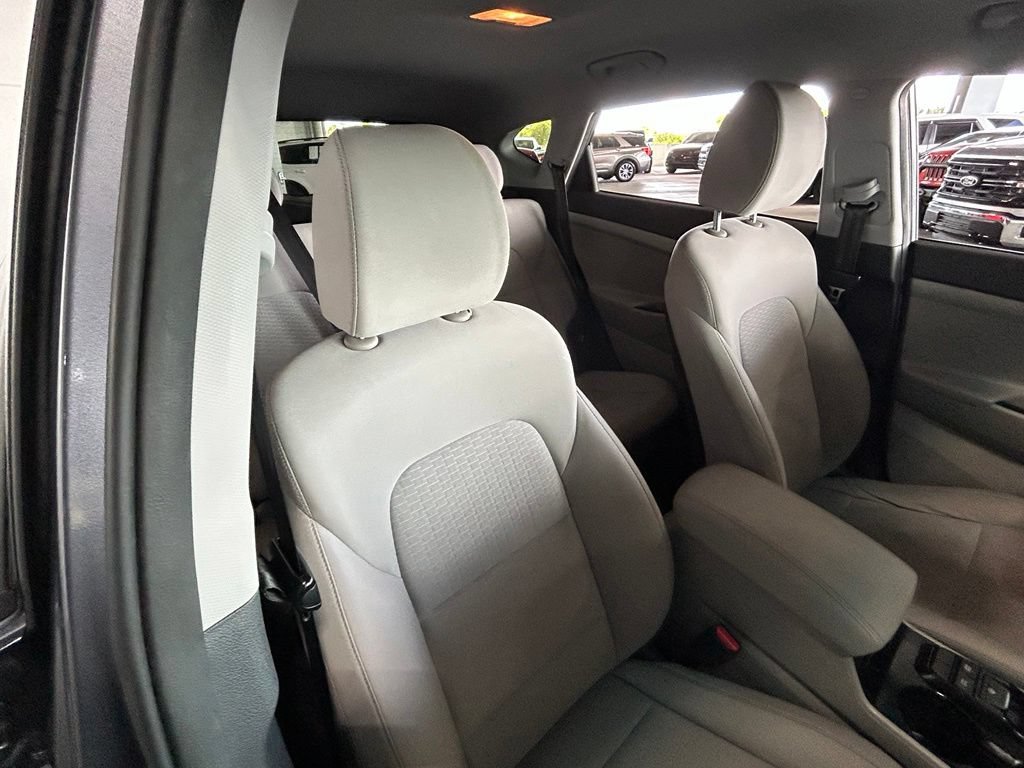 Used 2021 Hyundai Tucson SE w/ Cargo Package FWD image 32