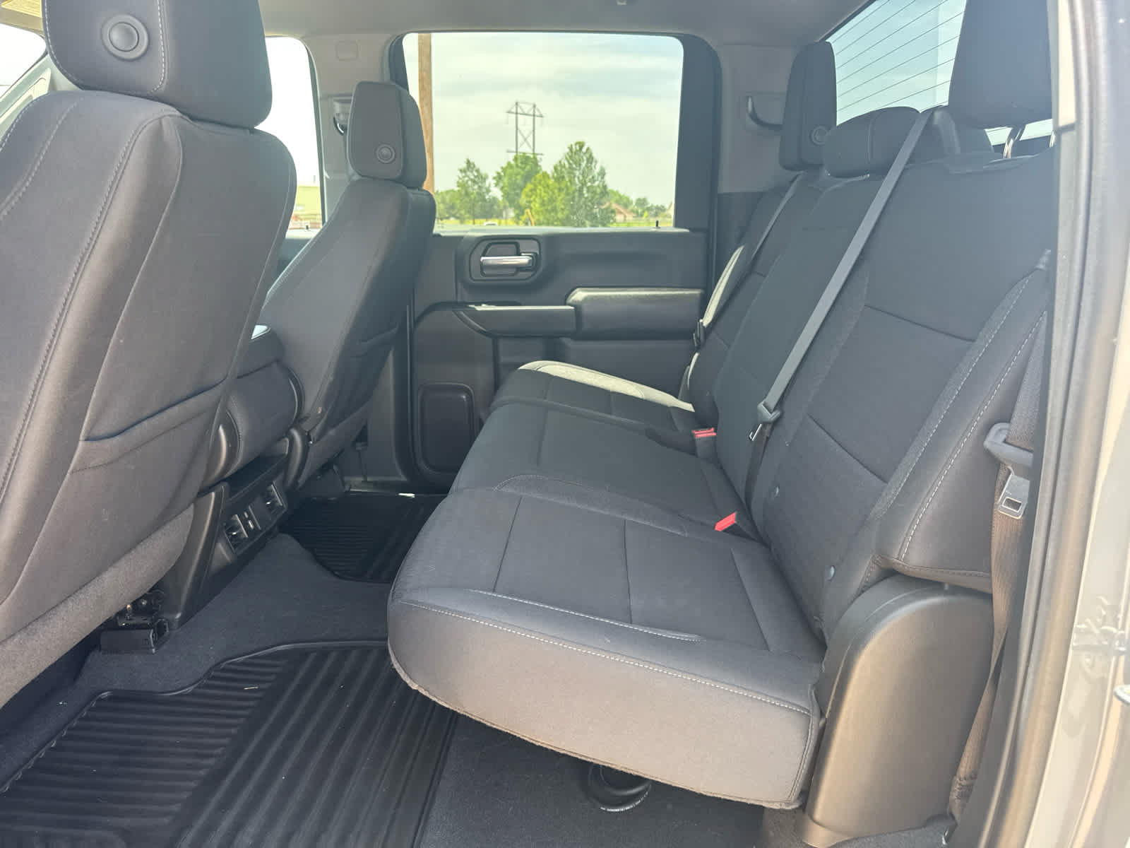 Used 2024 Chevrolet Silverado 2500 Custom w/ Custom Value Package AWD/4WD image 21
