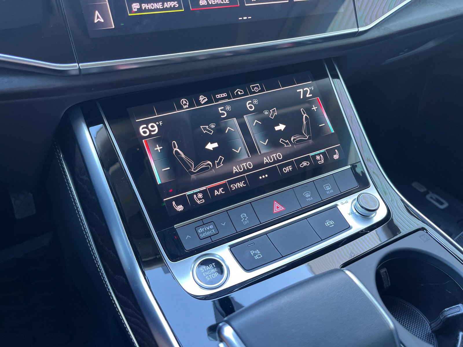 Used 2023 Audi Q8 Premium Plus AWD/4WD image 27