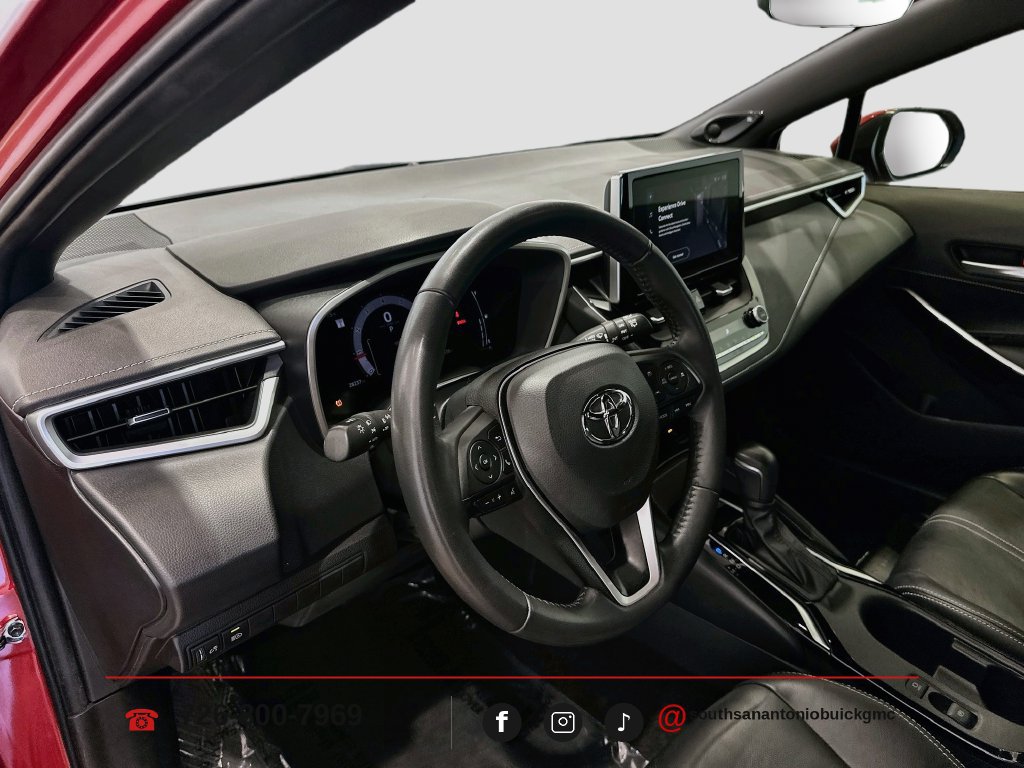 Used 2025 Toyota Corolla XSE FWD image 10
