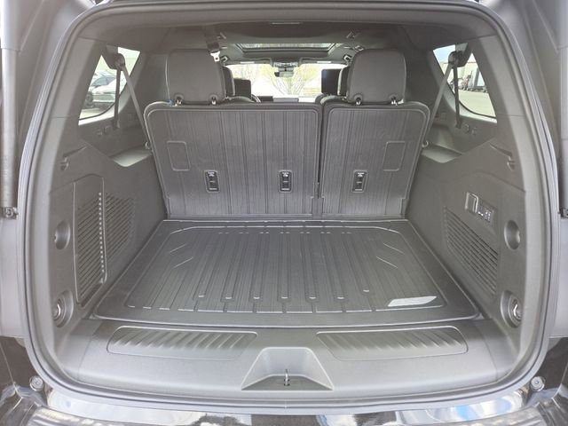 New 2026 GMC Yukon XL Elevation w/ Elevation Premium Package image 32