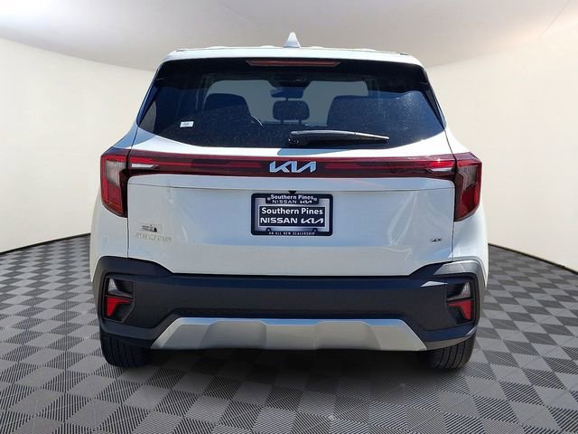 Certified 2025 Kia Seltos LX AWD/4WD image 6