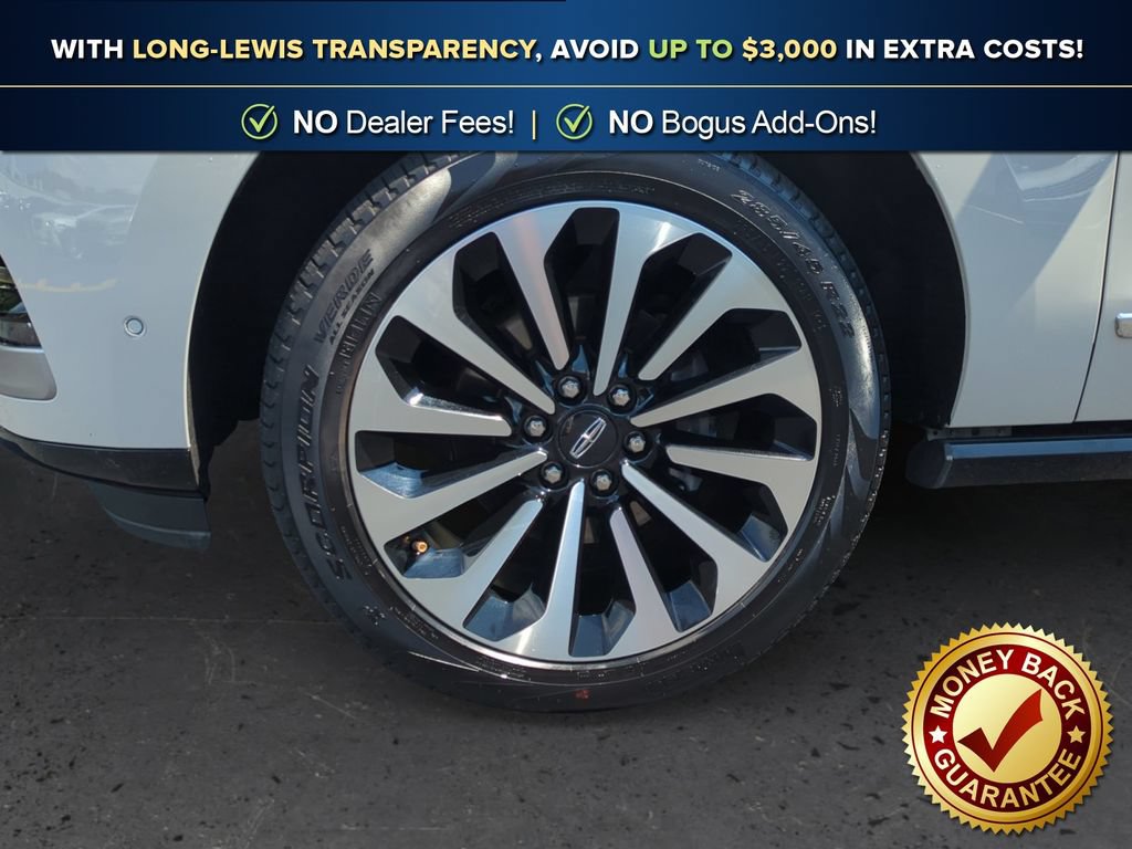 Used 2023 Lincoln Navigator L Reserve AWD/4WD image 13