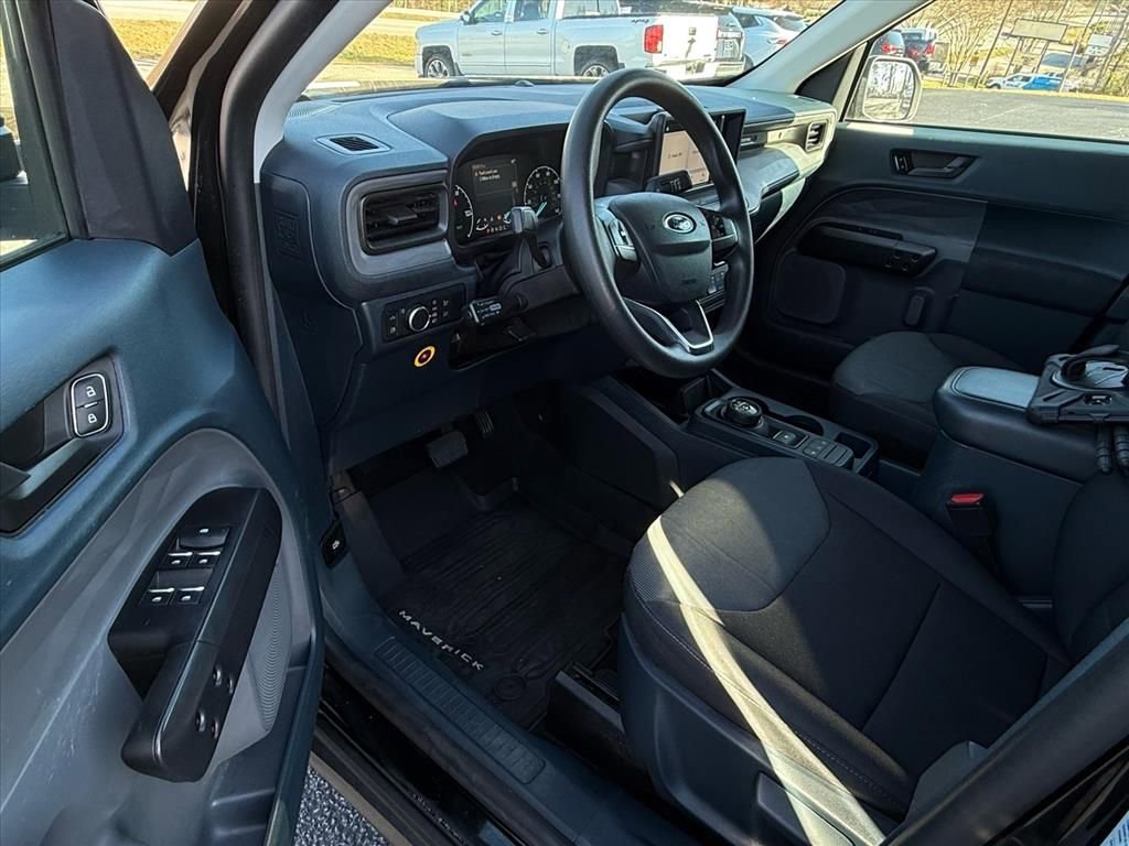 Used 2022 Ford Maverick XL image 10
