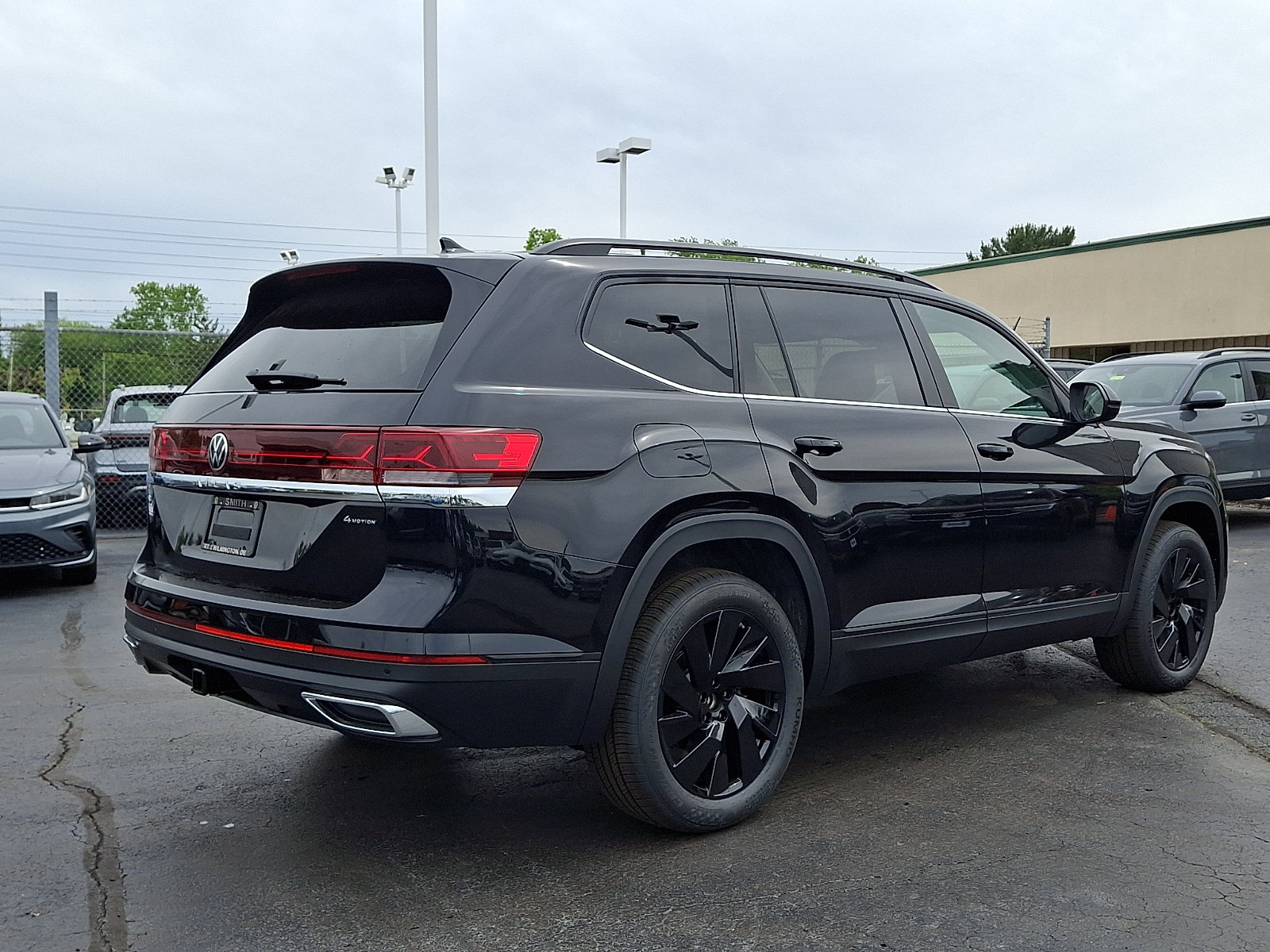 New 2026 Volkswagen Atlas SE AWD/4WD image 4