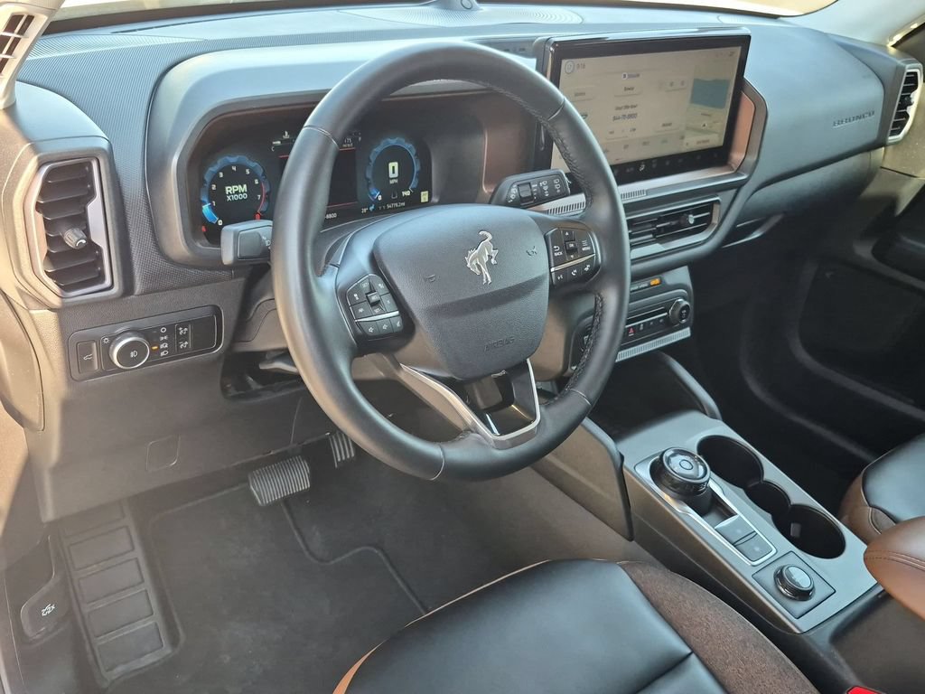 Used 2025 Ford Bronco Sport Outer Banks w/ Outer Banks Tech Package+ AWD/4WD image 15