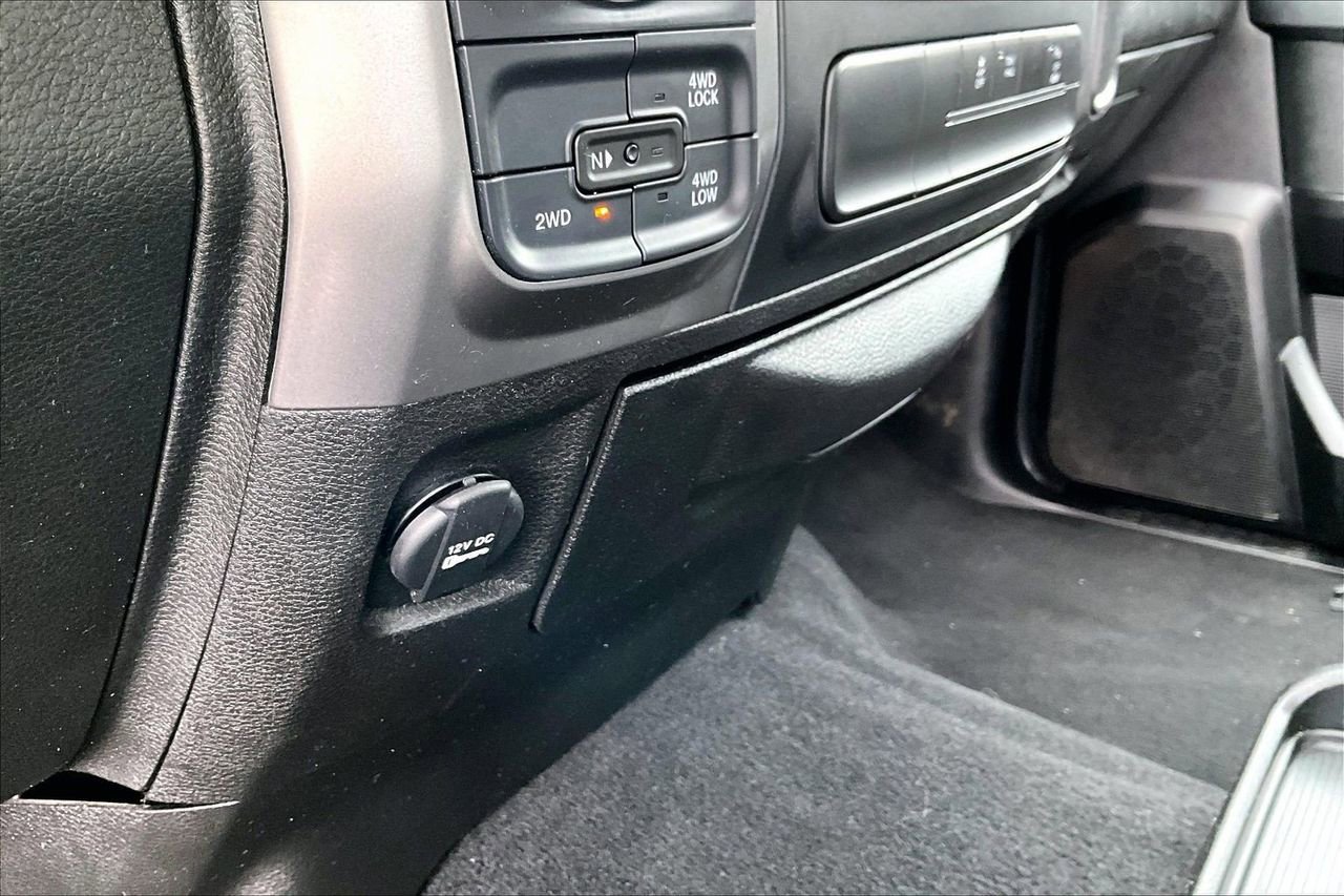 Used 2024 RAM 1500 Classic Warlock image 16