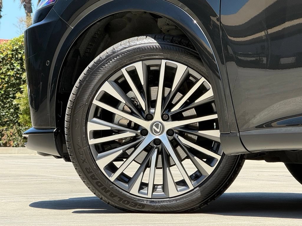Certified 2024 Lexus RX 350 w/ Convenience Package AWD/4WD image 9