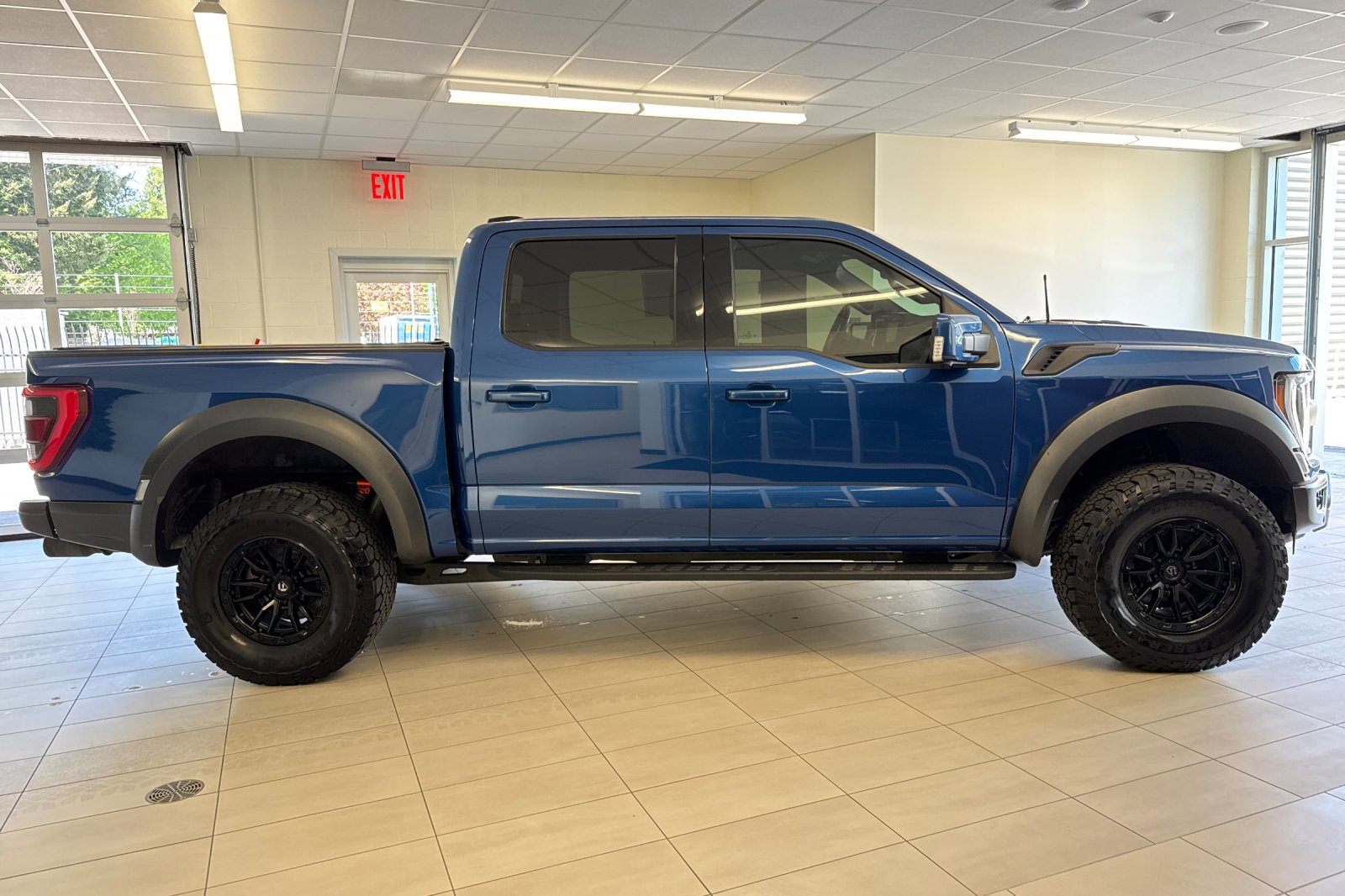 Certified 2022 Ford F150 Raptor w/ Equipment Group 801A High AWD/4WD image 3