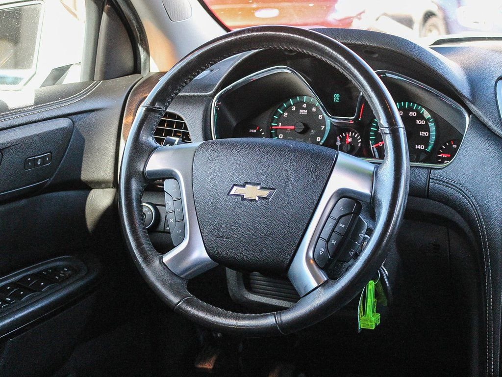 Used 2017 Chevrolet Traverse Premier image 17