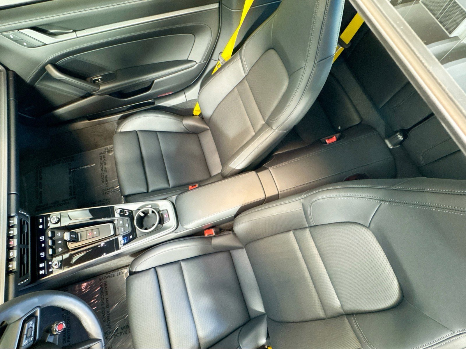 Used 2025 Porsche 911 Carrera image 30