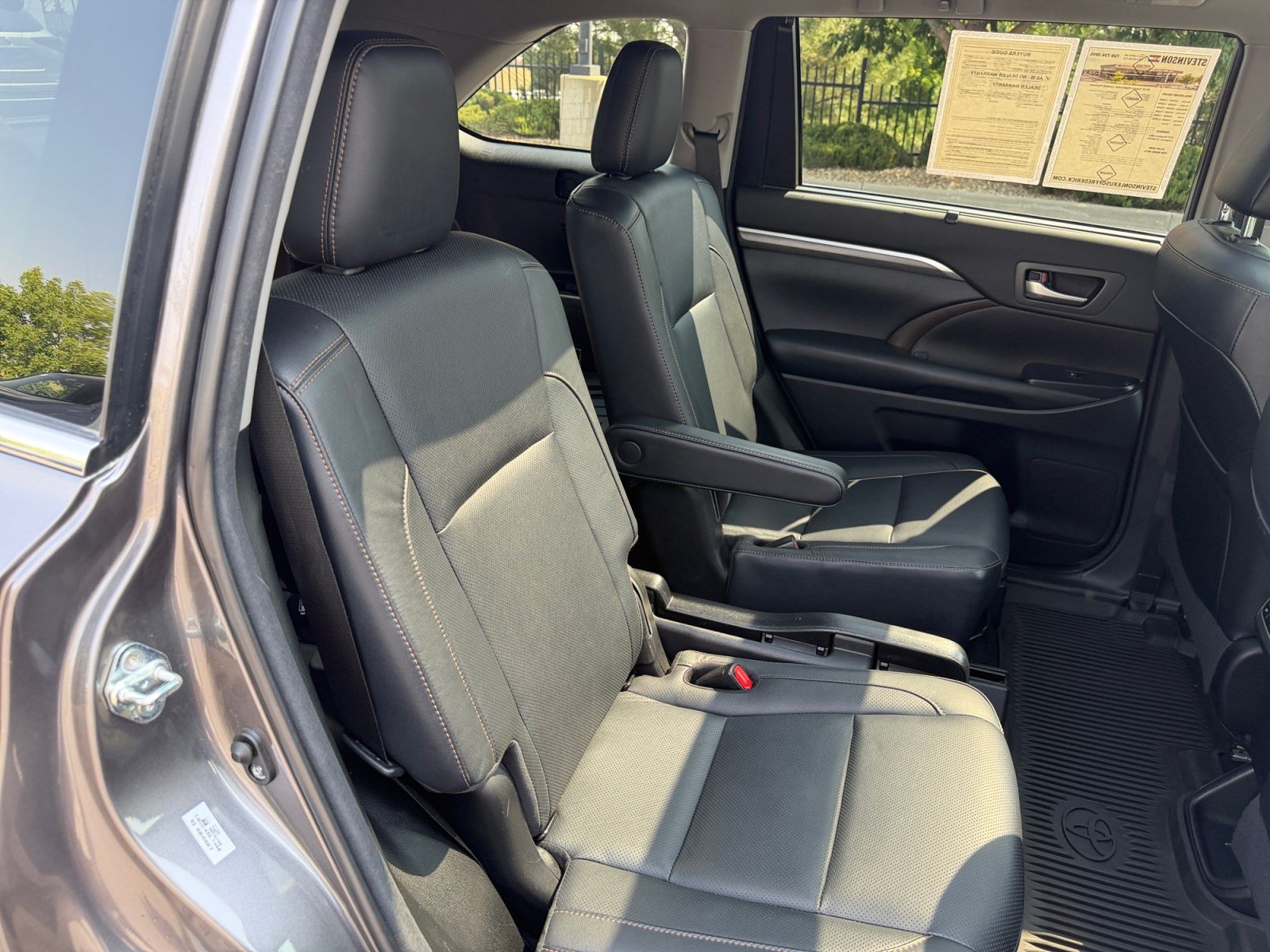 Used 2018 Toyota Highlander Limited Platinum AWD/4WD image 18