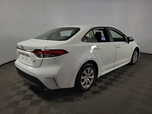 Used 2024 Toyota Corolla LE FWD image 8