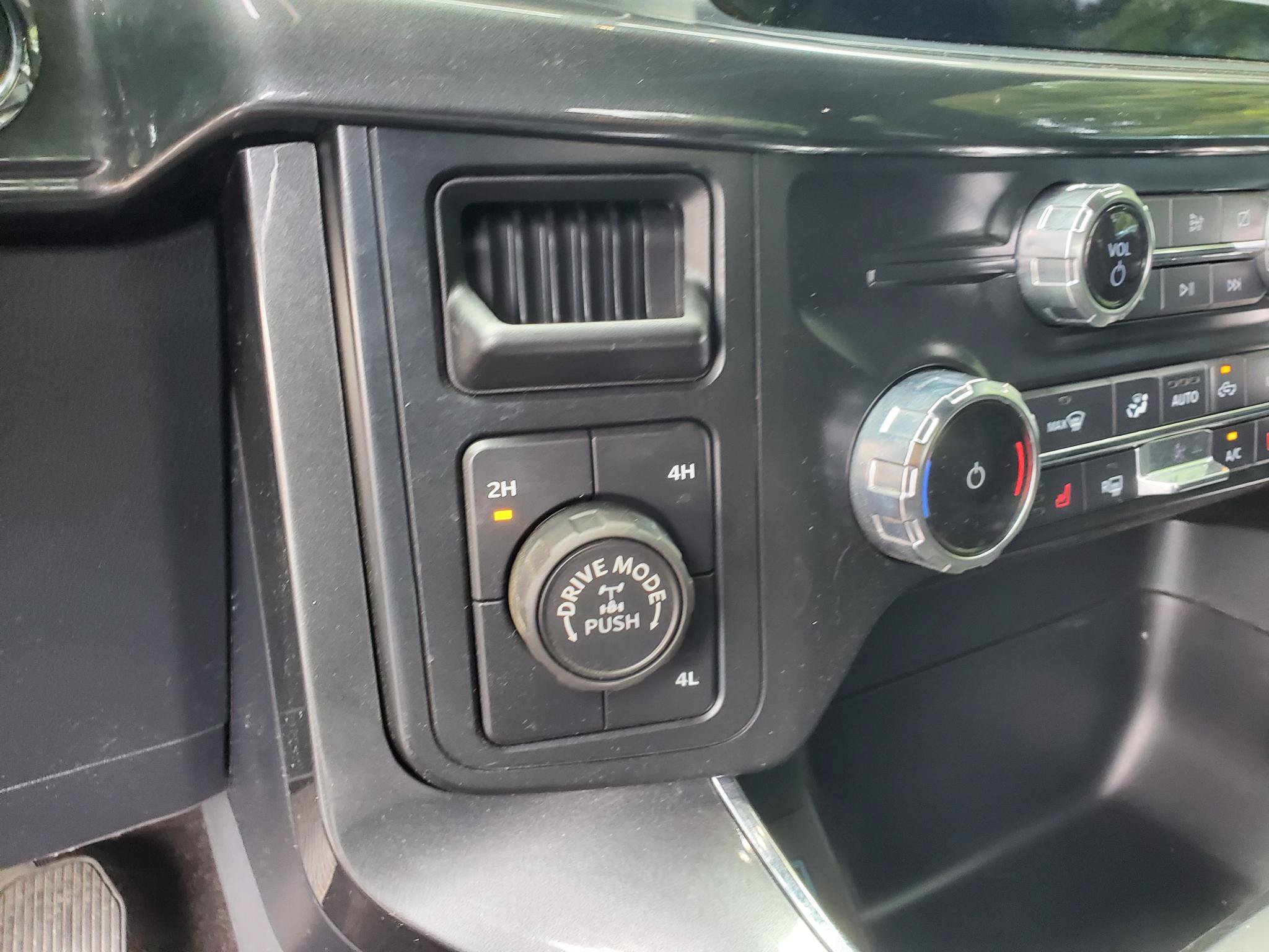 Used 2022 Ford F150 XLT w/ Equipment Group 302A High AWD/4WD image 41