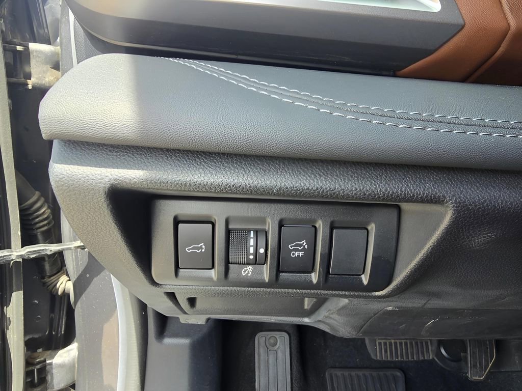 Used 2020 Subaru Outback Touring XT image 16