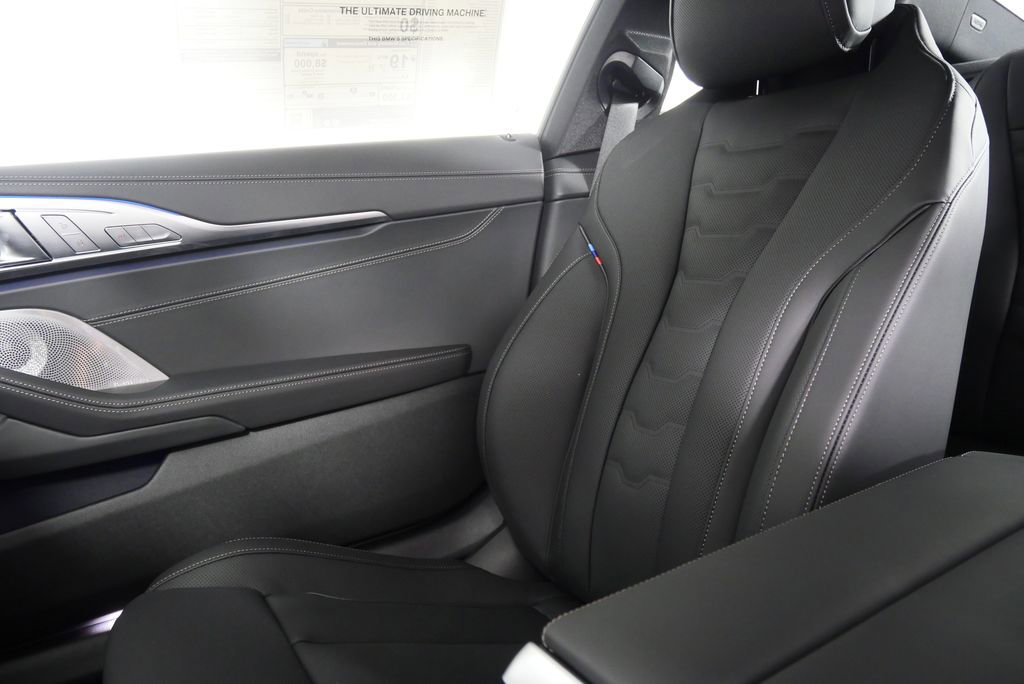 Used 2026 BMW M850i xDrive Coupe w/ M Carbon Exterior Package image 22