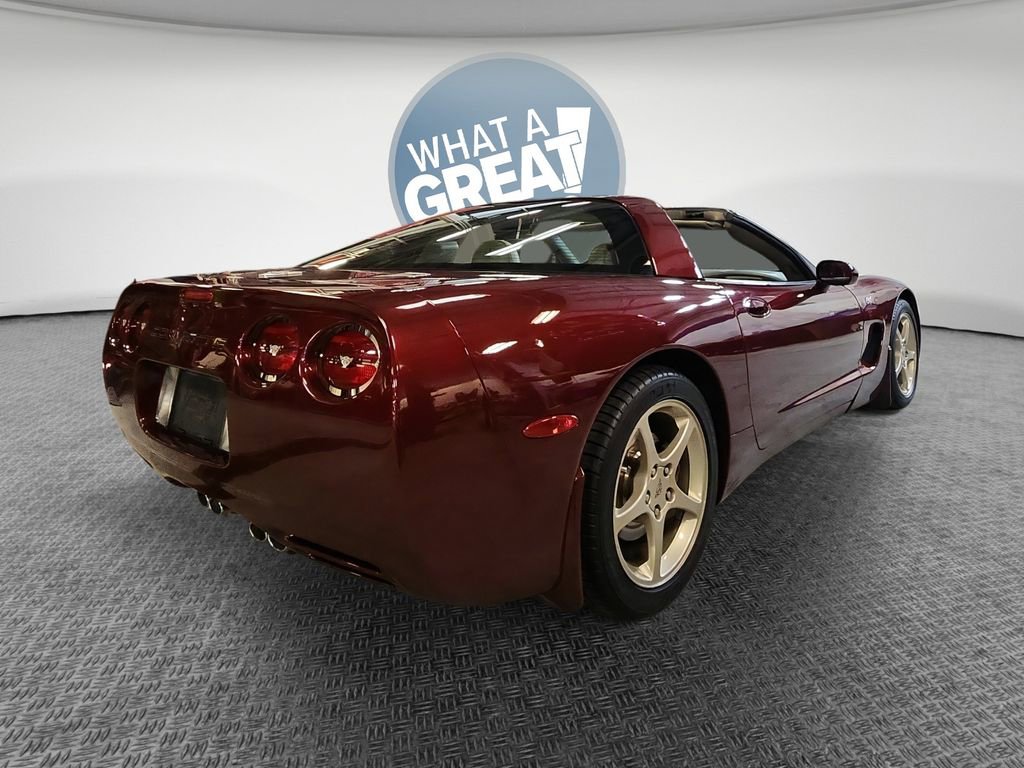 Used 2003 Chevrolet Corvette Coupe w/ Preferred Equipment Group image 3