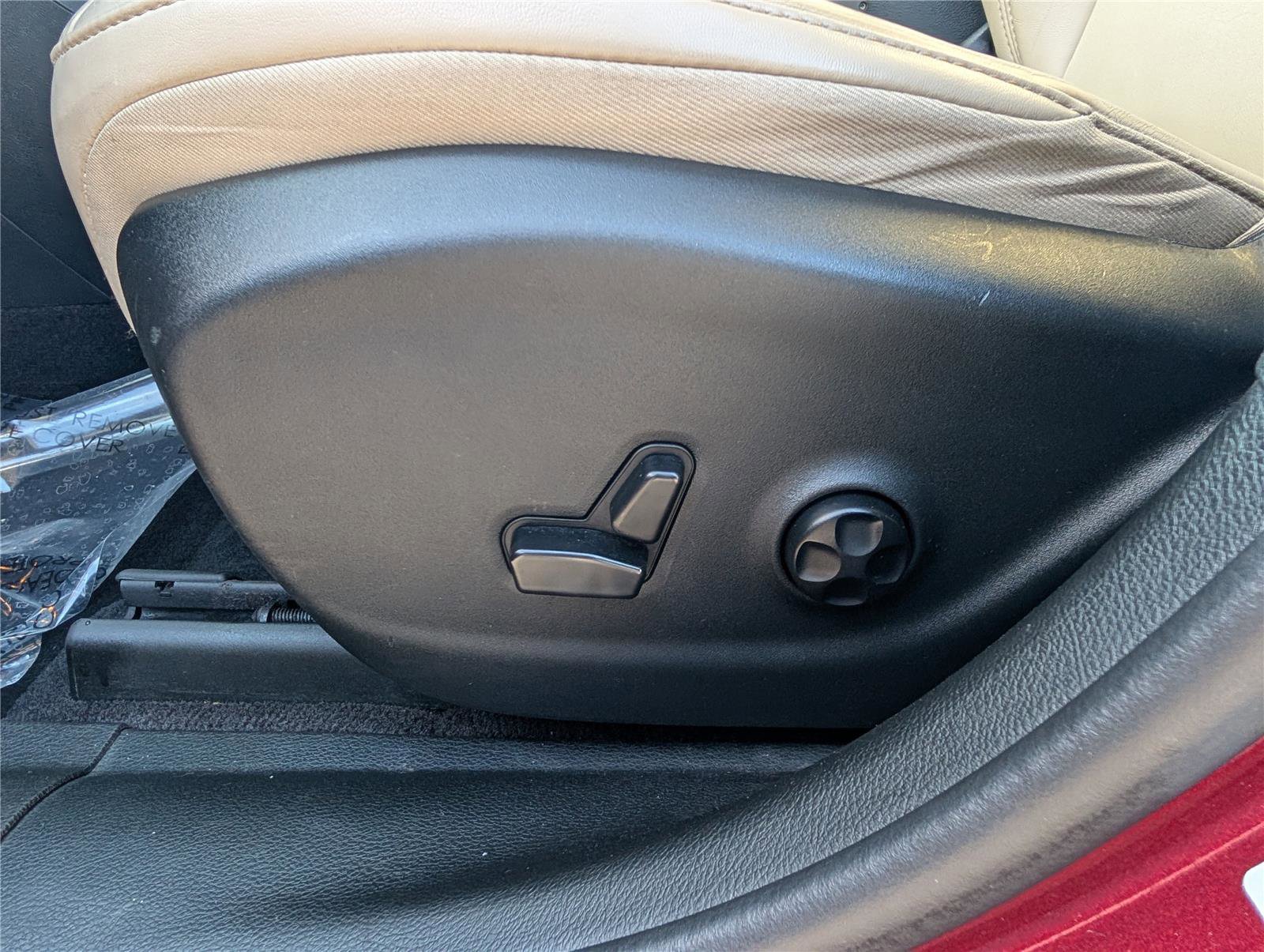 Used 2018 Jeep Cherokee Limited image 20