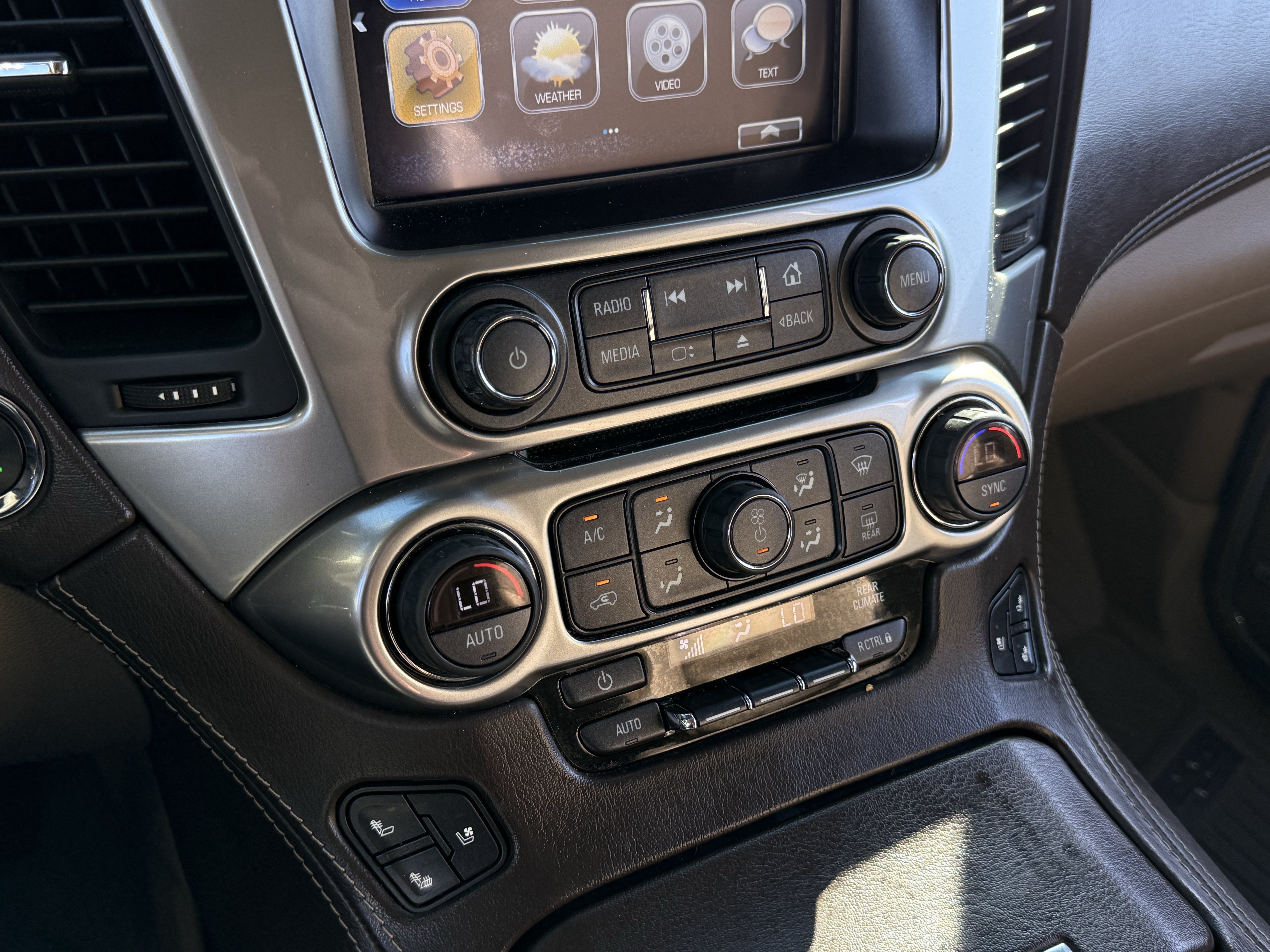 Used 2019 Chevrolet Tahoe Premier RWD image 32