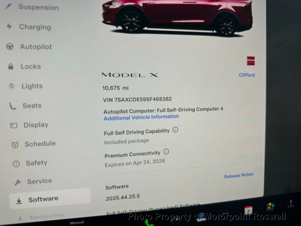 Used 2025 Tesla Model X image 20