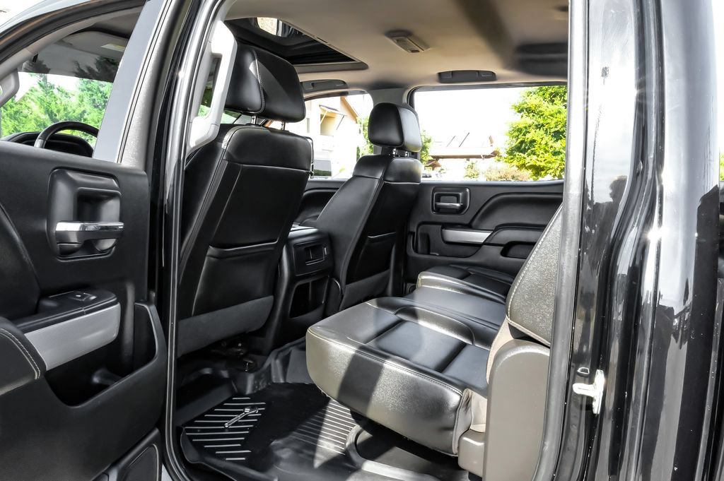 Used 2019 Chevrolet Silverado 2500 LTZ w/ Duramax Plus Package AWD/4WD image 29