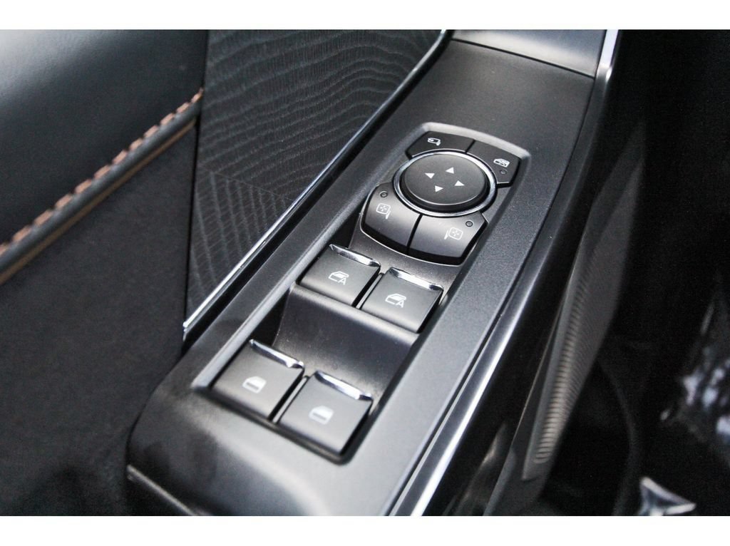 Used 2023 Ford F150 Platinum w/ Equipment Group 701A High AWD/4WD image 19