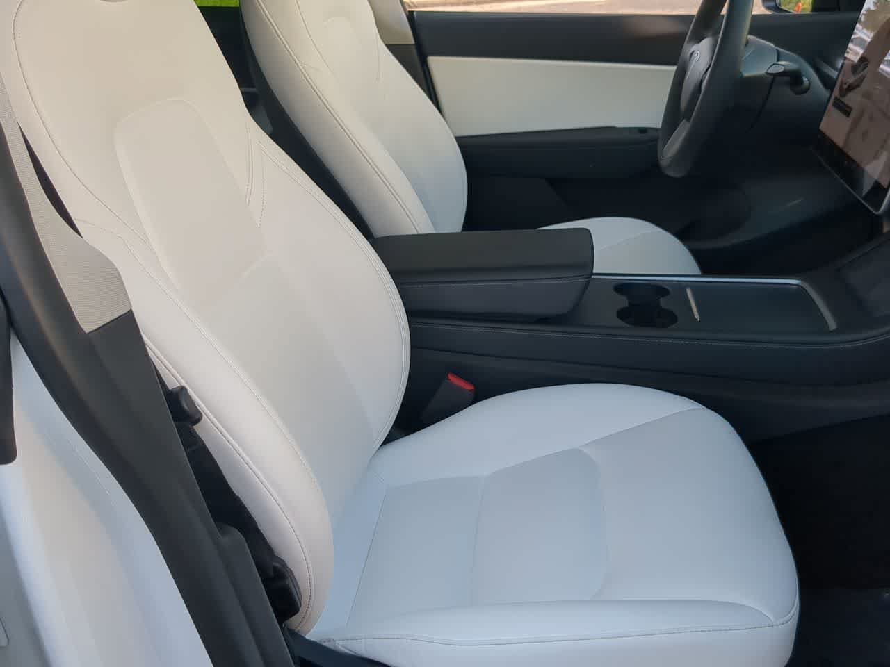 Used 2022 Tesla Model Y Performance AWD/4WD image 23