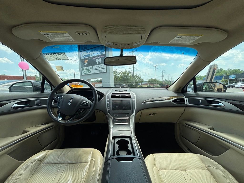 Used 2013 Lincoln MKZ FWD image 15