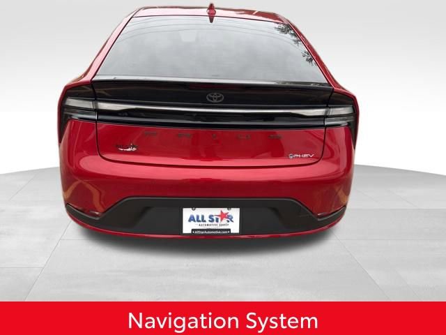 Used 2025 Toyota Prius Plug-In Hybrid image 5