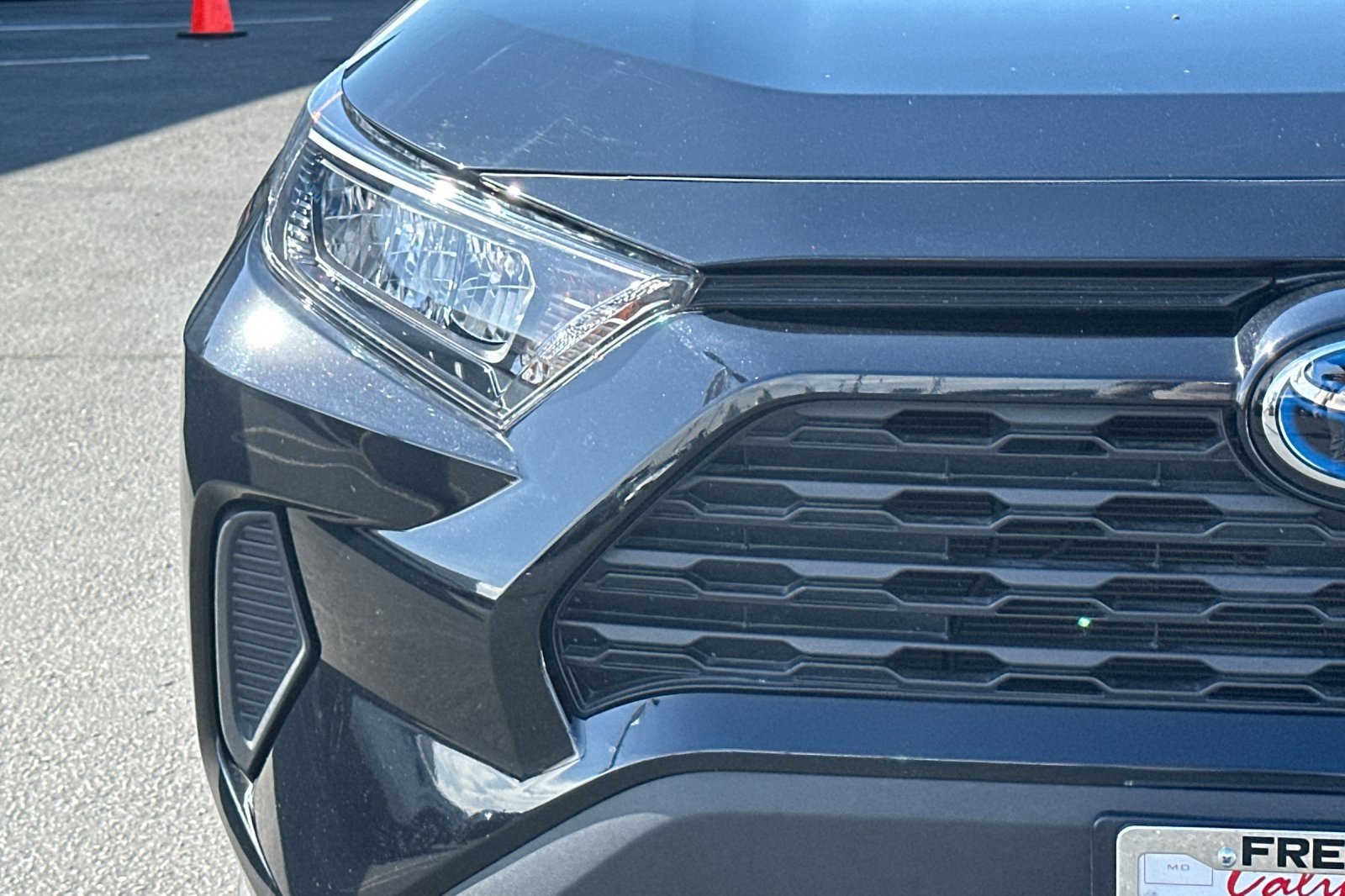 Used 2022 Toyota RAV4 LE image 43